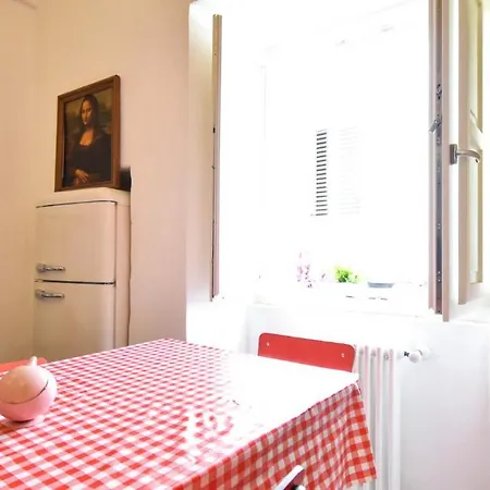 Apartment La Casa Di Isa By Typney